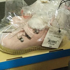 Toddler pink boots